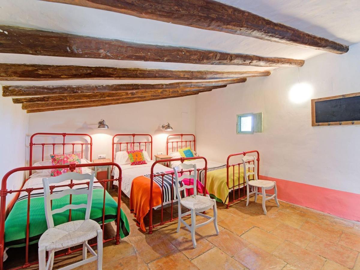 Lively Holiday Home In Fraga With Private Pool Экстерьер фото