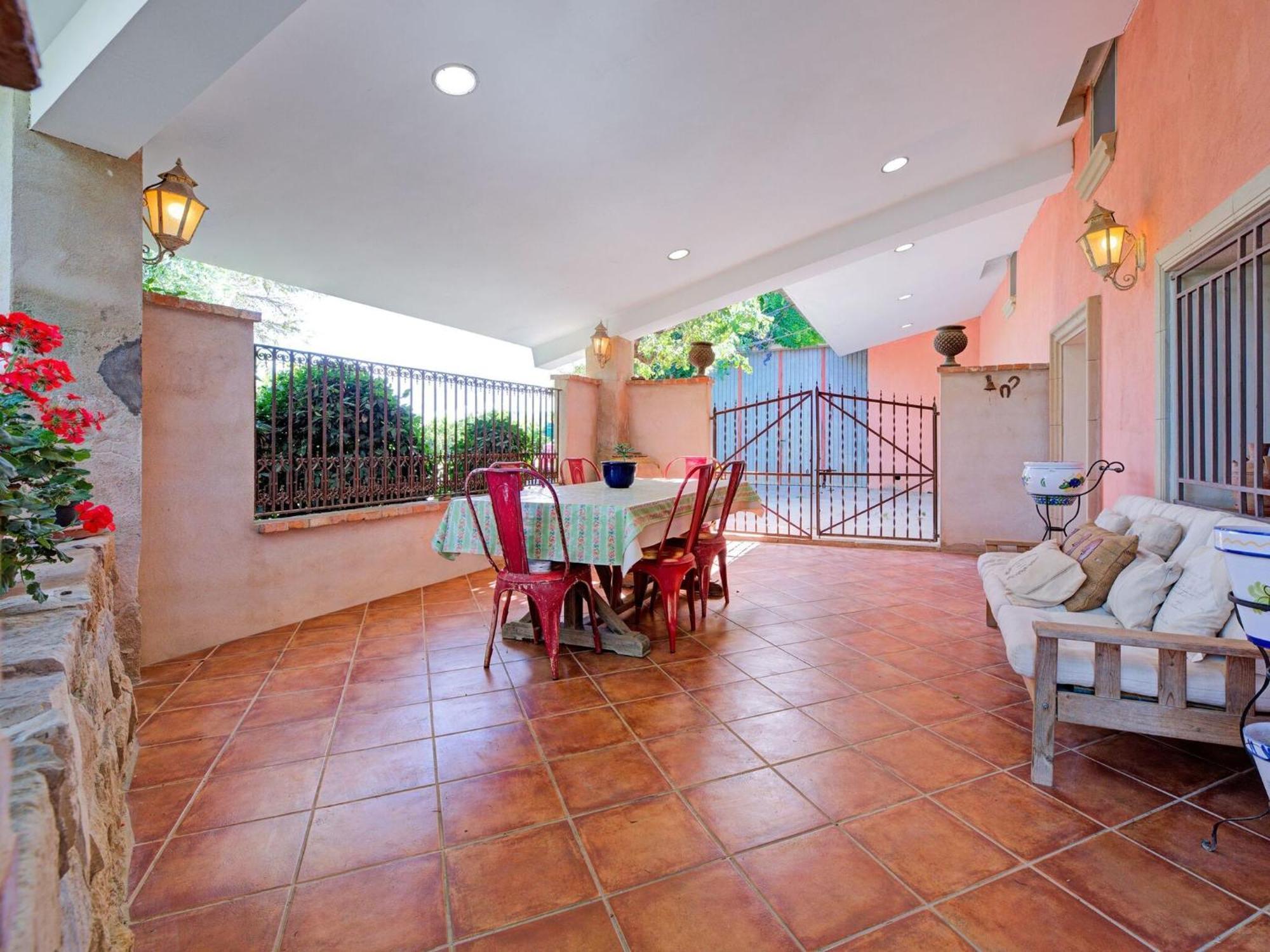 Lively Holiday Home In Fraga With Private Pool Экстерьер фото
